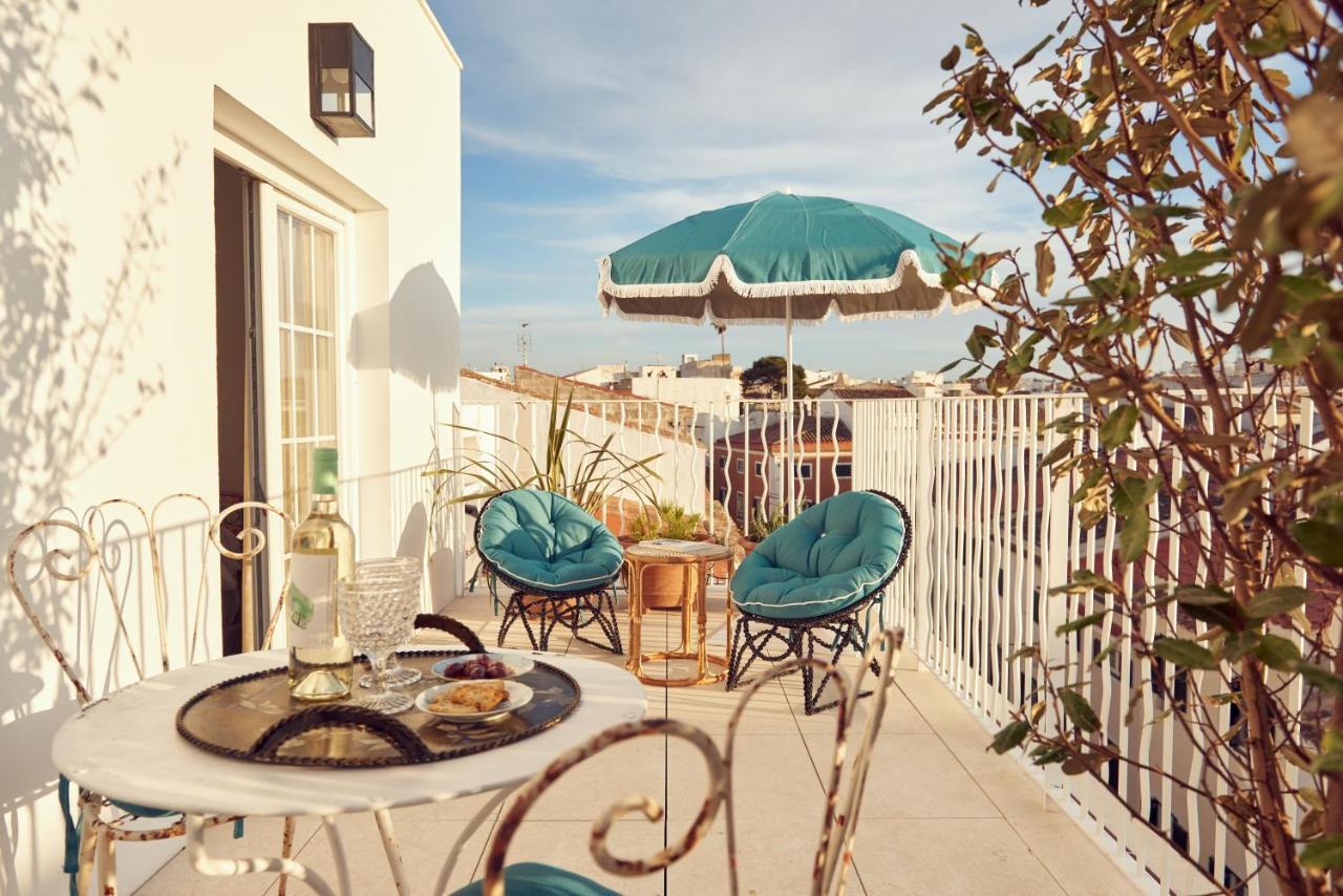 Hotel Cristine Bedfor Mahon Exterior foto