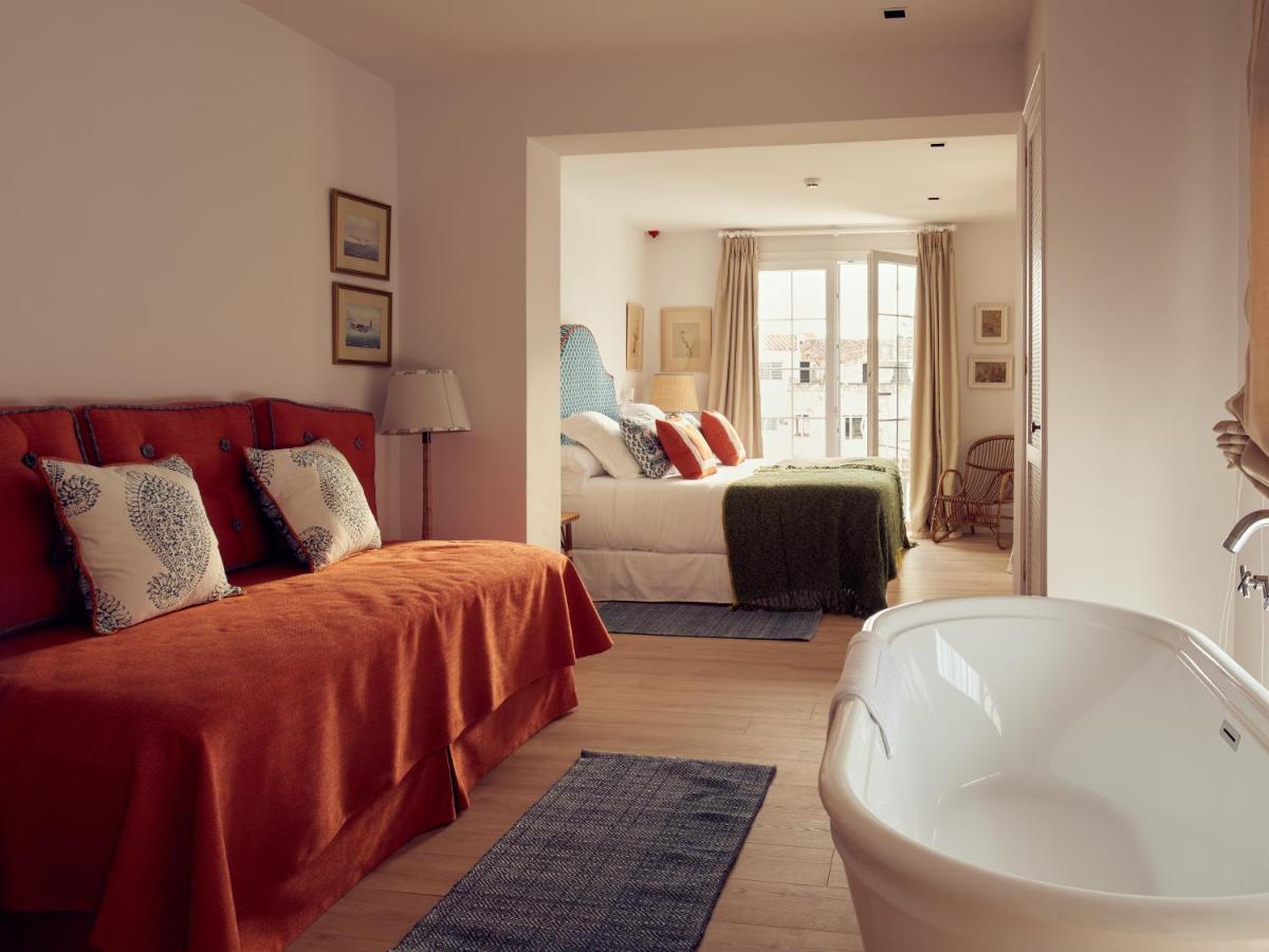 Hotel Cristine Bedfor Mahon Exterior foto